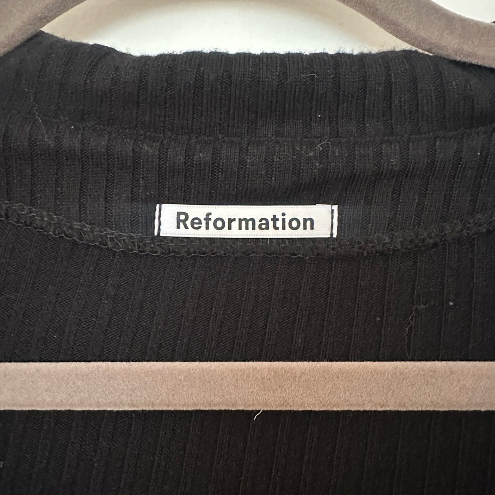 Reformation Black Ribbed Button-Up Top - Picture 3 of 3